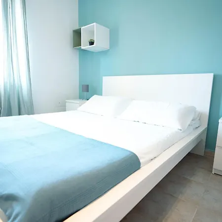 Salotto Tiburtino Bed & Breakfast 3*