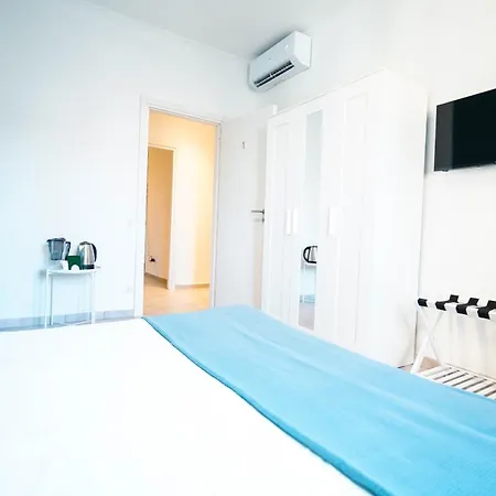 Salotto Tiburtino 3*
