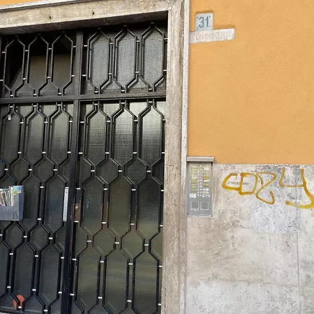 Salotto Tiburtino Nocleg ze śniadaniem